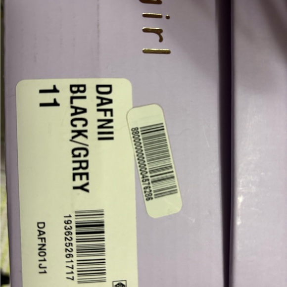 Madden Girl Black and Gray Snakeskin Ankle Booties size 11. - Picture 7 of 7